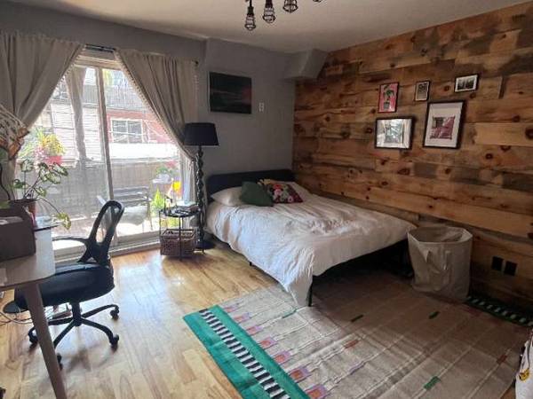 Coliving / Appartement 2 pièces de 60 m², Montréal, Rue Montcalm / Photo 2
