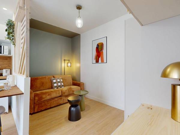Location / Studio de 16 m², Angers, Rue des Blancs Manteaux / Photo 2
