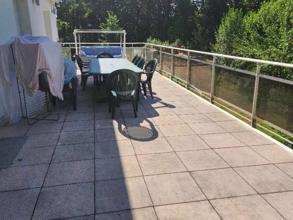 Colocation / Appartement 5 pièces de 160 m², Besançon, Chemin du Grand Buisson / Photo 2