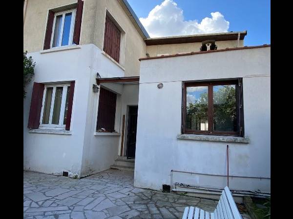 Colocation / Maison 10 pièces de 170 m², Neuilly-sur-Marne, Boulevard de la République / Photo 2