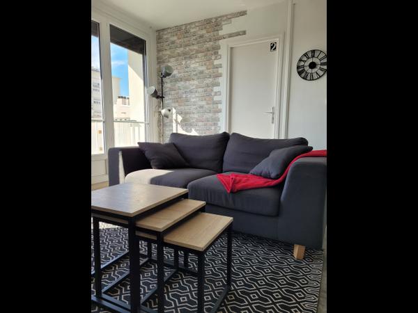 Colocation / Appartement 4 pièces de 68 m², Orléans, Rue Philippe le Bel / Photo 2