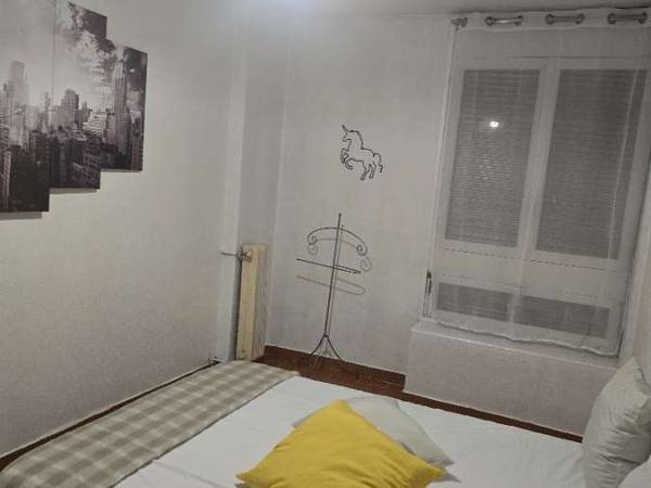 Colocation / Appartement 4 pièces de 110 m², Marseille, Avenue Jules Cantini / Photo 2