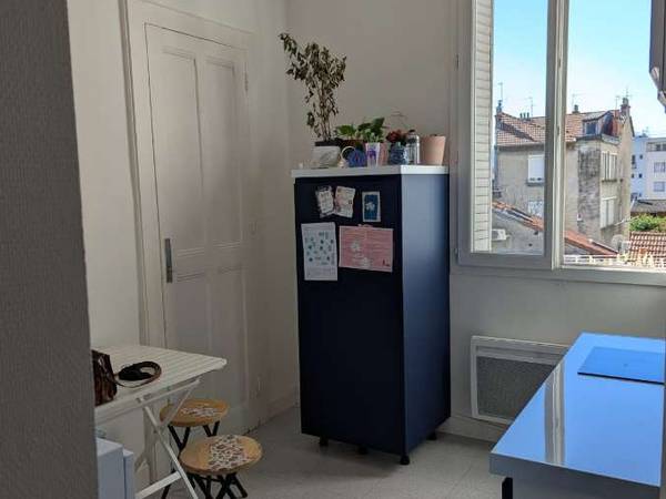 Chambre chez l'habitant / Appartement 2 pièces de 40 m², Grenoble, Rue Barginet / Photo 2