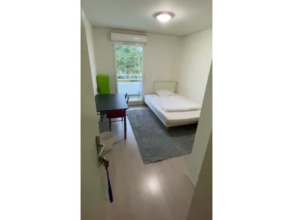 Colocation / Appartement 4 pièces de 75 m², Nantes, Rue Santos Dumont / Photo 6
