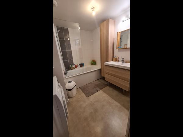 Colocation / Appartement 4 pièces de 64 m², Rosny-sous-Bois, Rue Nungesser Et Coli / Photo 7