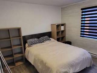 Colocation / Appartement 5 pièces de 20 m², Montréal, 99e Avenue