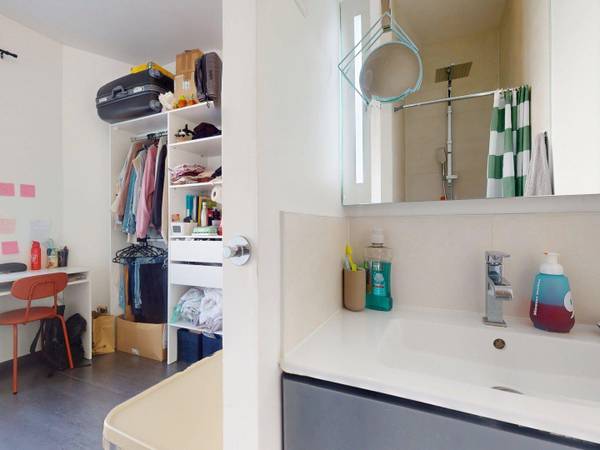 Flatsharing / 7-bedroom house · 158 m², Lille, Rue Anatole France / Photo 2