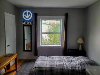 Colocation / 1 room duplex · 92 m², Montréal, Rue Sainte-Catherine Est