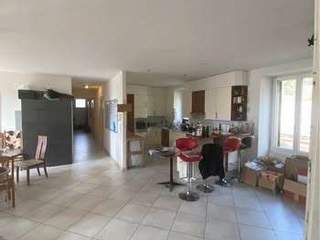 Colocation / 10 rooms house · 25 m², Montreux, Avenue des Alpes