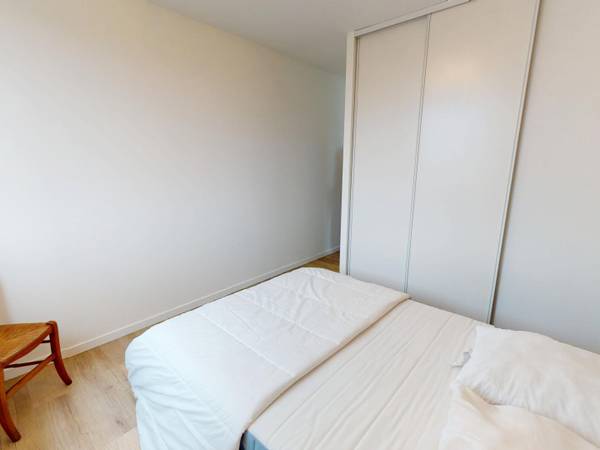 Colocation / Maison 4 pièces de 76 m², Bordeaux, Rue Étienne Dupérat / Photo 2