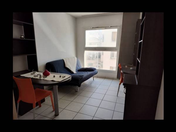 Location / Résidence 2 pièces de 32 m², Toulon, 18 Boulevard du 11 Novembre / Photo 2
