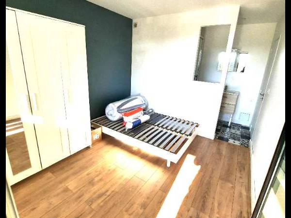 Colocation / Appartement 6 pièces de 110 m², Massy, Square du Portugal / Photo 9