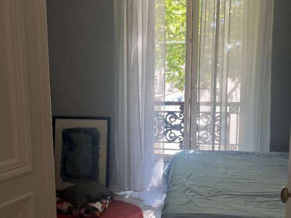 Sous-location / Appartement 3 pièces de 60 m², Paris, Rue des Martyrs / Photo 2