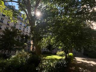 Sous-location / Appartement 3 pièces de 60 m², Paris, Rue des Martyrs
