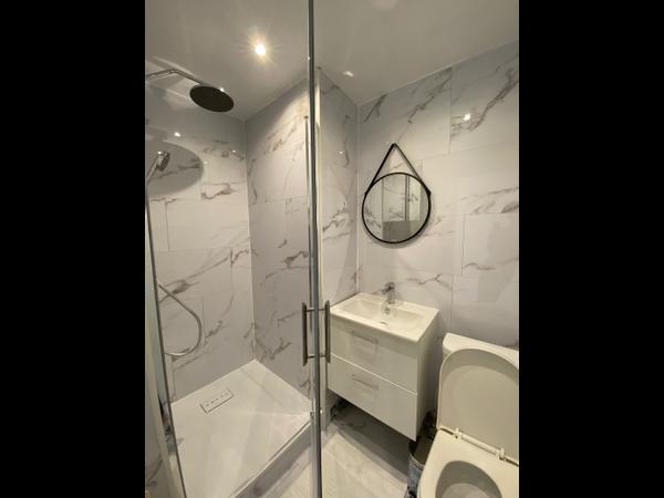 Colocation / Appartement 5 pièces de 82 m², Toulouse, Rue Paul Decamps / Photo 5