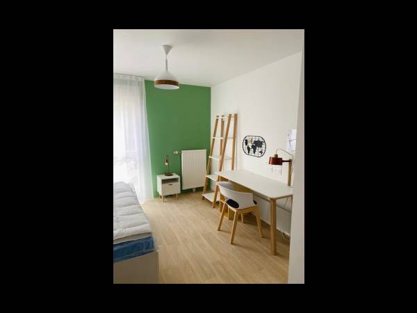 Location / Résidence 2 pièces de 35 m², Évry-Courcouronnes, 2 Impasse du Télégraphe / Photo 2