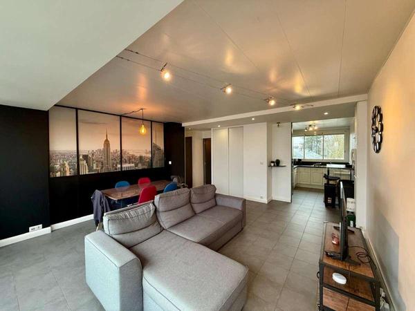 Colocation / Appartement 6 pièces de 85 m², Cholet, Rue Charles de Foucauld / Photo 2