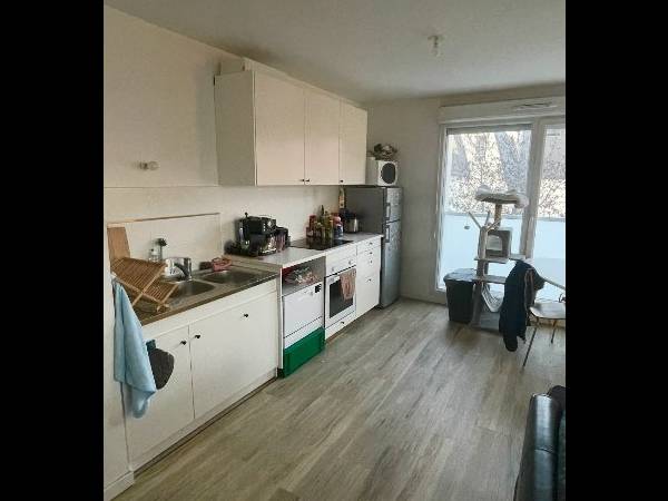 Colocation / Appartement 3 pièces de 75 m², Lille, Rue de Bailleul / Photo 10