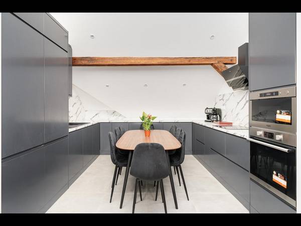 Coliving / Appartement 8 pièces de 175 m², Metz, Avenue Foch / Photo 2