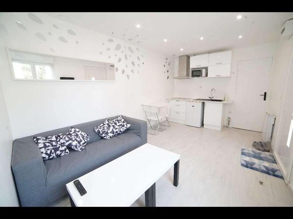 Location / Maison 2 pièces de 28 m², Bobigny, Rue d'Odessa / Photo 2