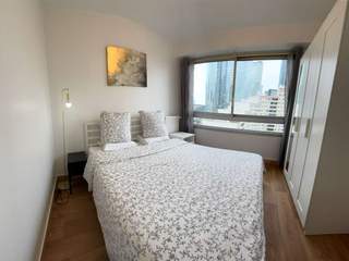 Location / 4 rooms apartment · 83 m², Courbevoie, Square Henri Régnault