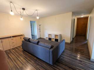 Colocation / Appartement 5 pièces de 110 m², Roullet-Saint-Estèphe, Route de Mouthiers