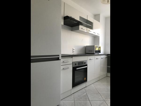 Colocation / Appartement 5 pièces de 98 m², Livry-Gargan, Avenue Antonin et Pierre Magne / Photo 13