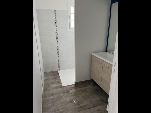 Colocation / Appartement 4 pièces de 89 m², La Couronne, Impasse Près de l’Etang / Photo 6