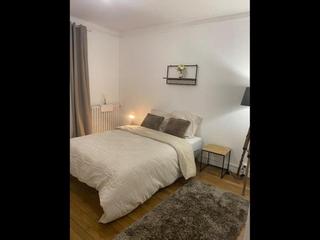 Flatsharing / 7-bedroom house · 150 m², Trappes, Route de Chartres