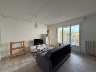 Rental / 2-bedroom flat · 42 m², Talence