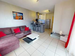 Location / Appartement 2 pièces de 44 m², Vaulx-en-Velin, Rue Maximilien de Robespierre