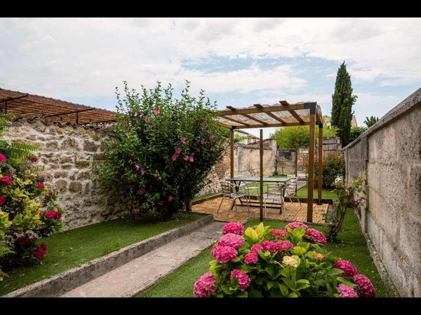 Flatsharing / 6-bedroom house · 100 m², Angoulême, Rue Monlogis / Photo 2