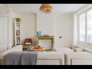 Sublet / Appartement 5 pièces de 85 m², Paris, Rue des Petites Ecuries