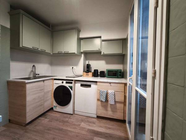 Colocation / Appartement 5 pièces de 72 m², Aix-en-Provence, Avenue Robert Schuman / Photo 3