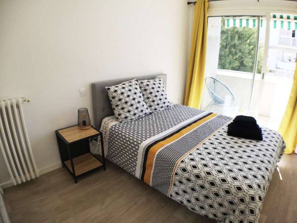 Colocation / Appartement 4 pièces de 80 m², Toulon, Rue Capitaine Joseph Casanova / Photo 14