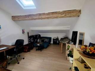 Location / Appartement 2 pièces de 35 m², Montpellier, Rue de l'École de Droit