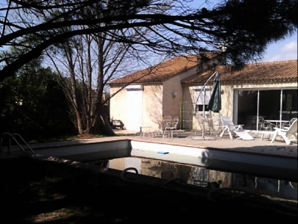 Colocation / Maison 6 pièces de 110 m², Marignane, Rue Léon Féline / Photo 2