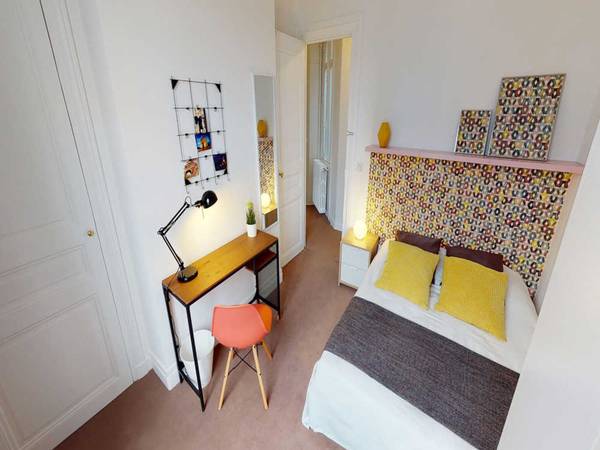 Colocation / Appartement 7 pièces de 190 m², Paris, Boulevard Malesherbes - Bat A / Photo 2