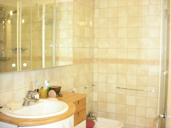 Colocation / Appartement 4 pièces de 80 m², Échirolles, Allée Du Morvan / Photo 2