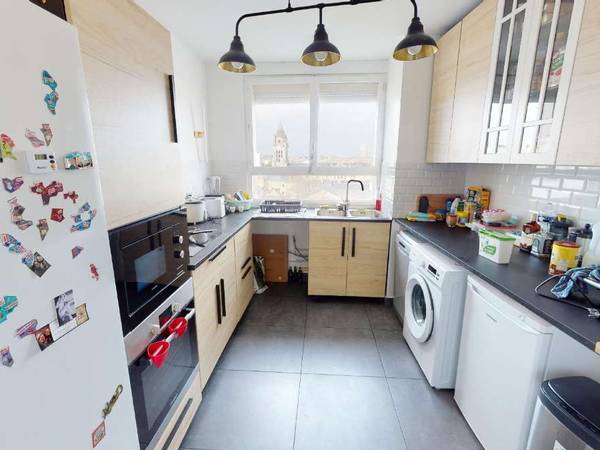 Colocation / Appartement 7 pièces de 105 m², Orléans, Passage du Cèdre / Photo 2