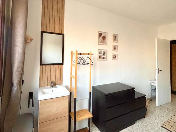 Colocation / Appartement 4 pièces de 85 m², Marseille, Rue Gabriel Marie / Photo 7