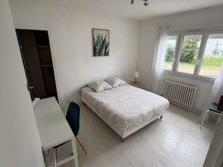 Flatsharing / 8-bedroom house · 200 m², Caen