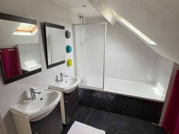 Colocation / Maison 8 pièces de 200 m², Caen / Photo 22