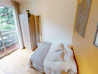 Flatsharing / 5-bedroom flat · 110 m², Paris, Rue Guersant