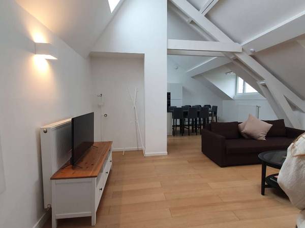 Flatsharing / 6-bedroom flat · 195 m², Ixelles, Molièrelaan / Photo 2