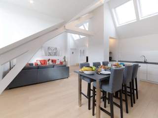 Colocation / Appartement 6 pièces de 195 m², Ixelles, Molièrelaan