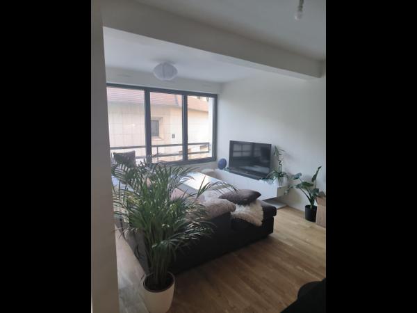 Colocation / Appartement 4 pièces de 76 m², Boulogne-Billancourt, Rue de Seine / Photo 2