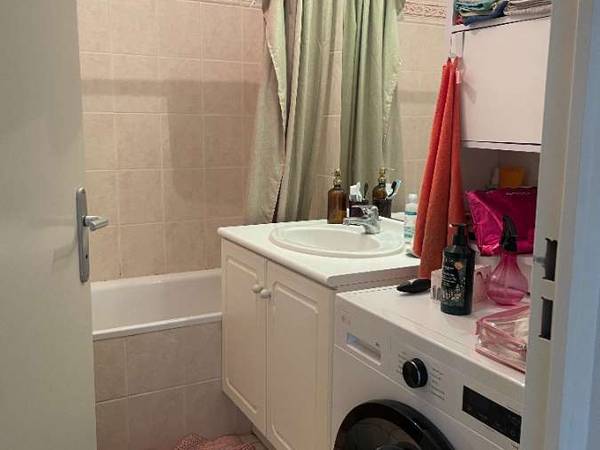 Sous-location / Appartement 3 pièces de 67 m², Lyon, Rue du 24 Mars 1852 / Photo 2