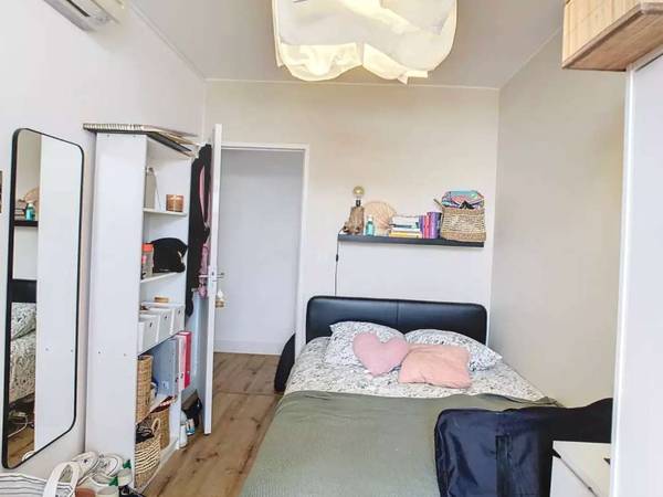 Colocation / Appartement 4 pièces de 72 m², Vaulx-en-Velin, Avenue Georges Rouge / Photo 6