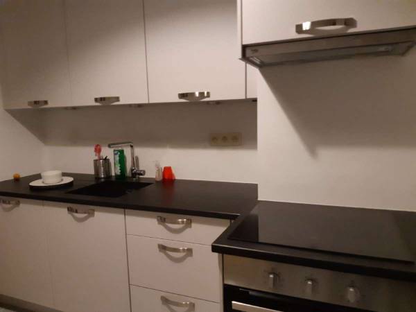 Colocation / Appartement 3 pièces de 80 m², Uccle, Avenue Montjoie / Photo 5